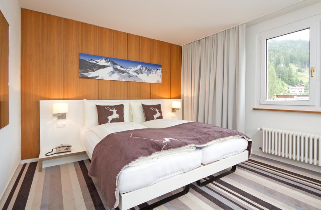 Hotel National By Mountain Hotels Davos Room photo